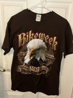Vintage 2010 Daytona Beach Bike Week Motorcycle T Shirt  MEDIUM 69th Annual